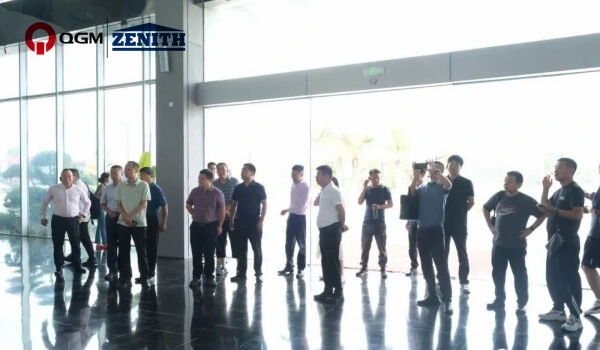 산업고형폐기물 네트워크 대표단이 검사 및 교환을 위해 Quangong Co., Ltd.를 방문했습니다.