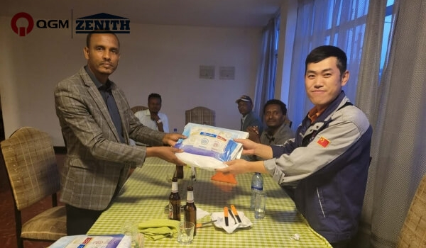 전후 재건을 위해 Nekemte에 새로운 QGM QT6 블록 제작 기계 생산 라인이 완공되었습니다.