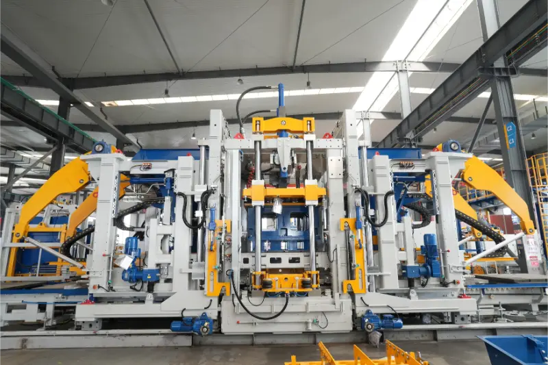 Quangong Machinery Co., Ltd. ZN2000-2 블록 성형기: 핵심 성능으로 지능형 벽돌 제작의 새로운 업그레이드 가능